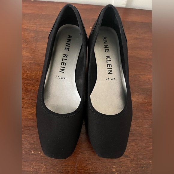 Women's Wisher Flexible Sport Wedge Pumps size 7.5 super comfy! - Picture 5 of 7